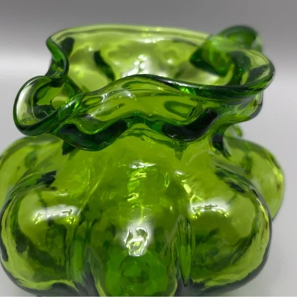 Kanawha Glass Company Hand-Blown Gourd-Shaped Vaseline Uranium Glass Pitcher 4” - Picture 7 of 15